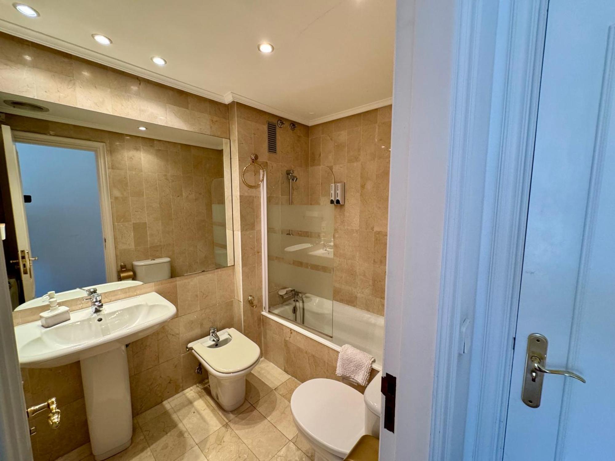 Apartamento Pioxii Center Сан Себастиан Екстериор снимка
